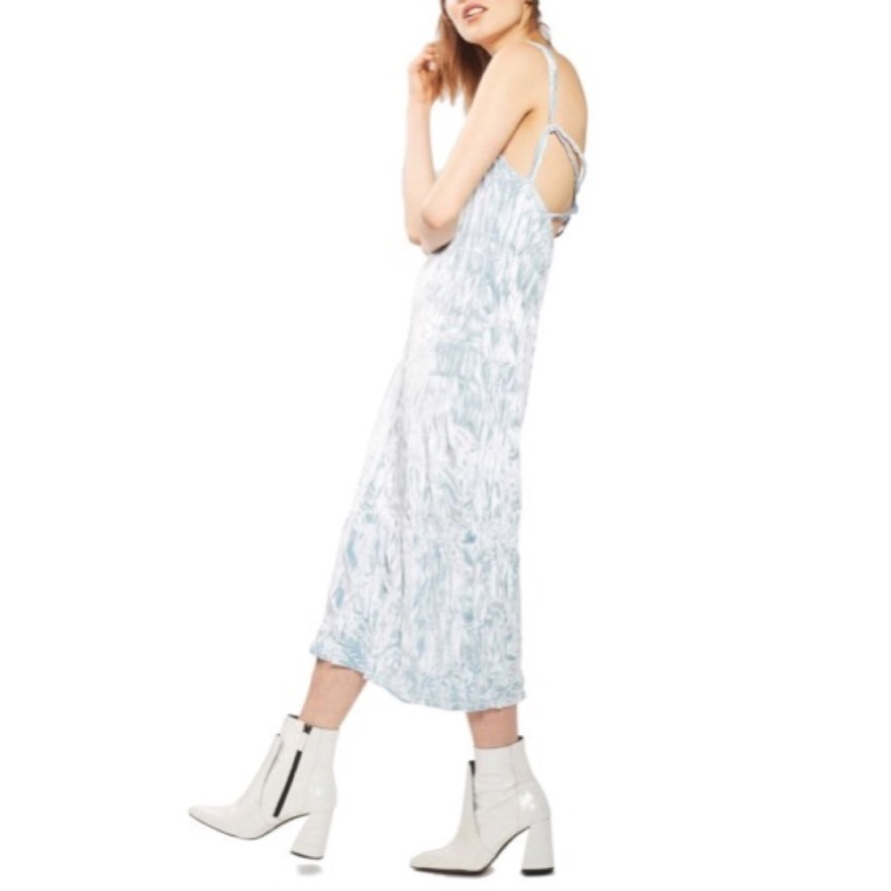 💙 TOPSHOP Ice Blue Strappy Crushed Velvet Dress
